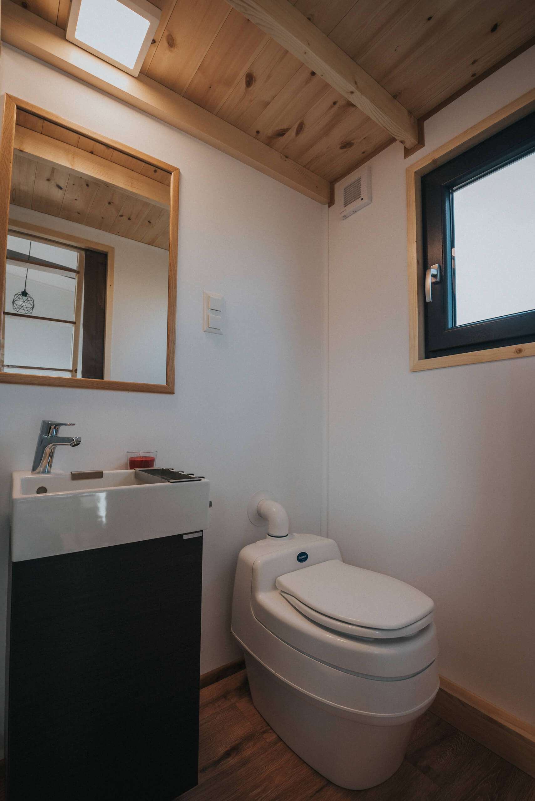 eco-tiny-house-tiny-modern-020