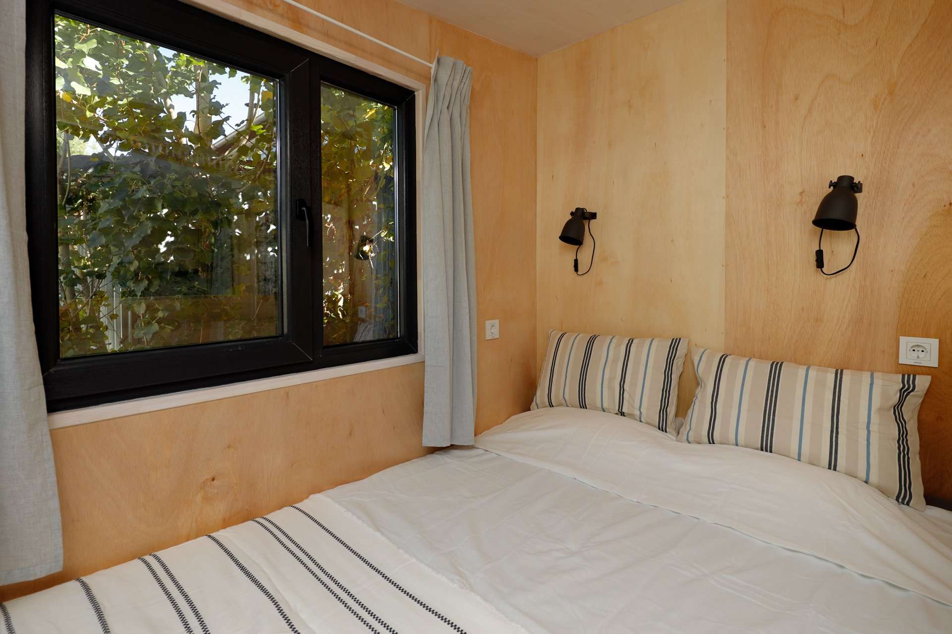 ecobox-ltd-ebh659-016