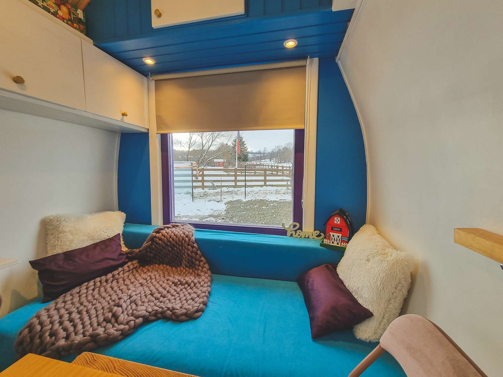 pura-vida-huts-joy-09