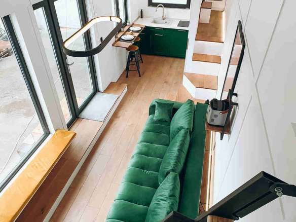 Tiny ShowHome for 4-6 people, 2 lofts