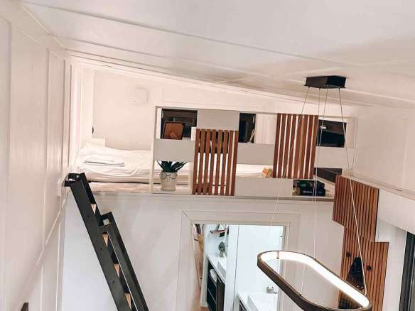 Tiny ShowHome for 4-6 people, 2 lofts