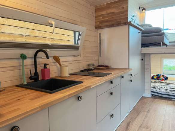 Tiny House Mobile 04/7,2 m Basic (möblerad)