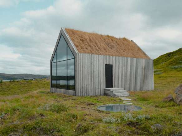 Rise of Prefab Cabins as a Lucrative Airbnb Investment