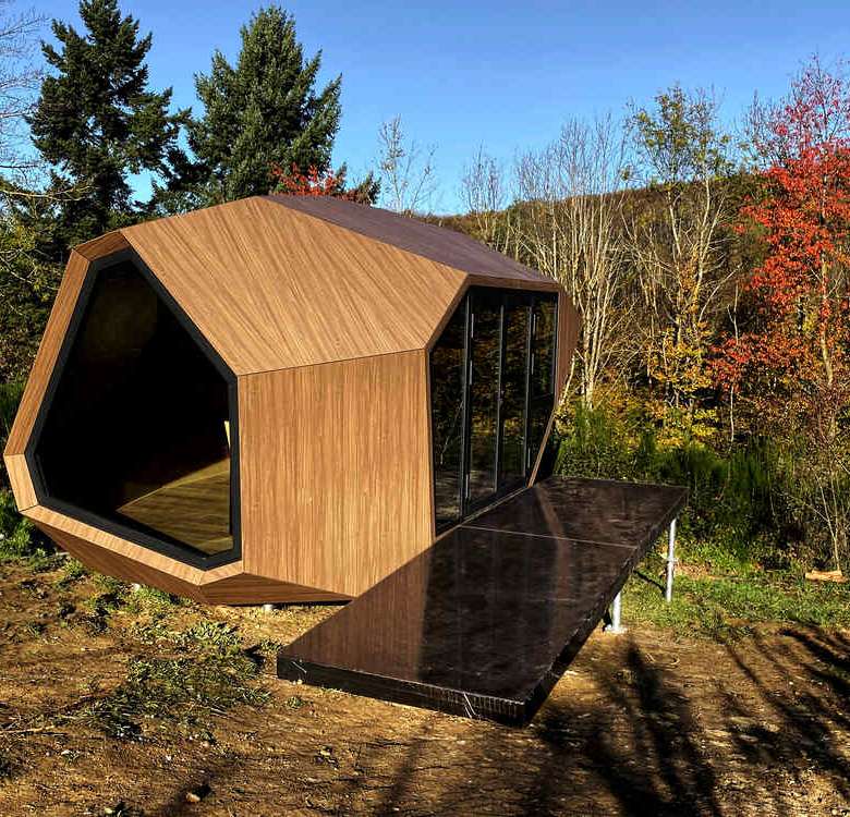 PEBL Grand Cabin