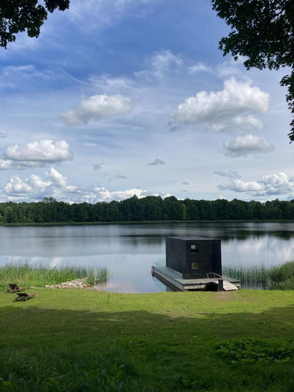 kodasema-koda-float-01