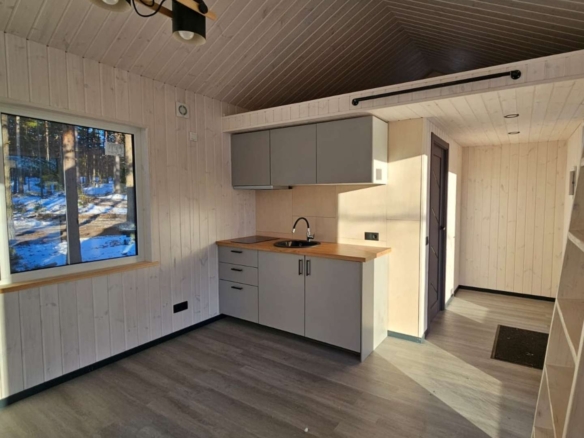 BARN 30