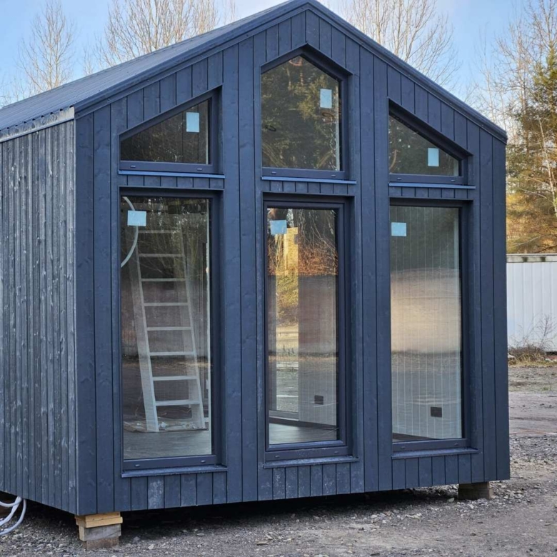 BARN 30