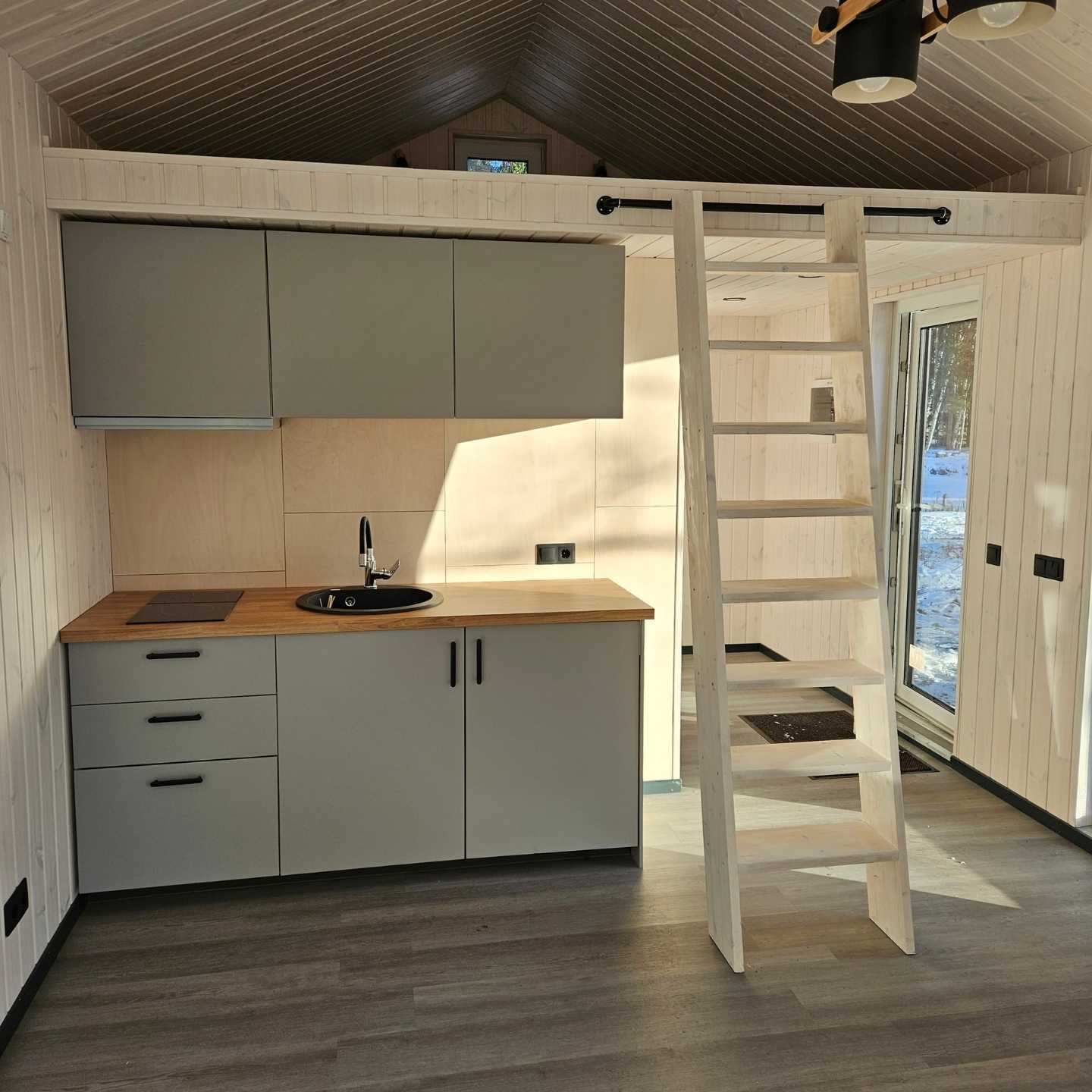 Copy of reklamas_posti.ai (8) BARN 30