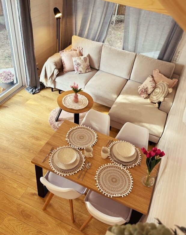 SMILE- Dejlig, lys og rummelig tiny living