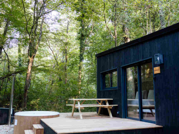 TINY HOUSE SIGNATUR 2 PAX