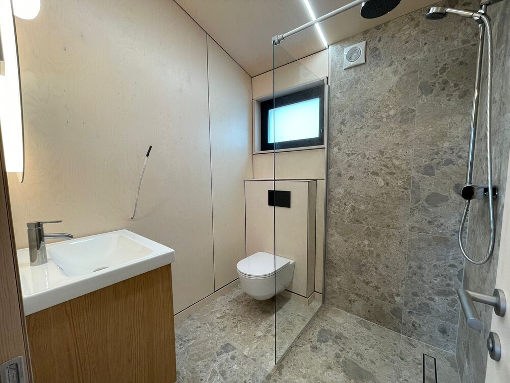 tutum-house-th32-in-stock-07 Cabin 4